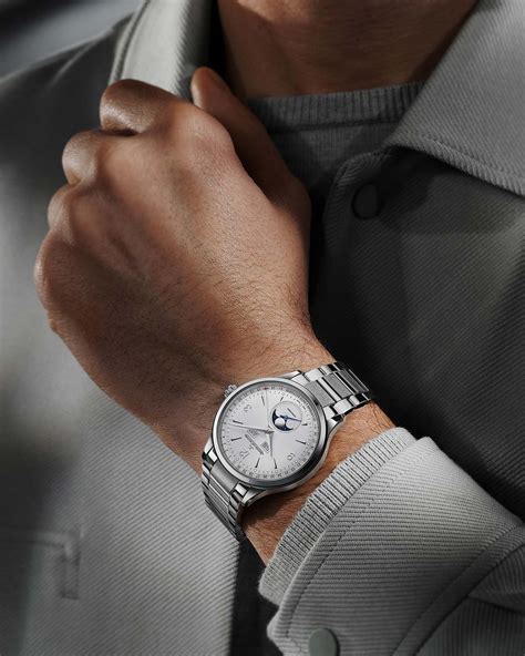 jaeger lecoultre master bracelet stretch repair